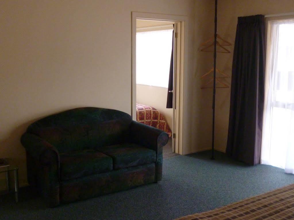 Heritage Court Motel Invercargill Exterior photo